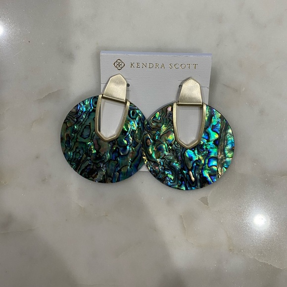 Kendra Scott ‘Diane’ Earrings in Abalone Shell - Picture 4 of 5